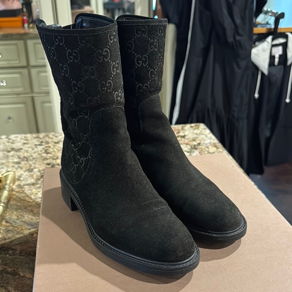 Gucci Women's Black Suede Boots
